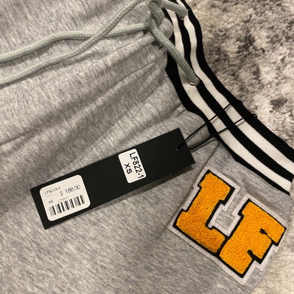 Sweatsuit - Picture 3 of 5